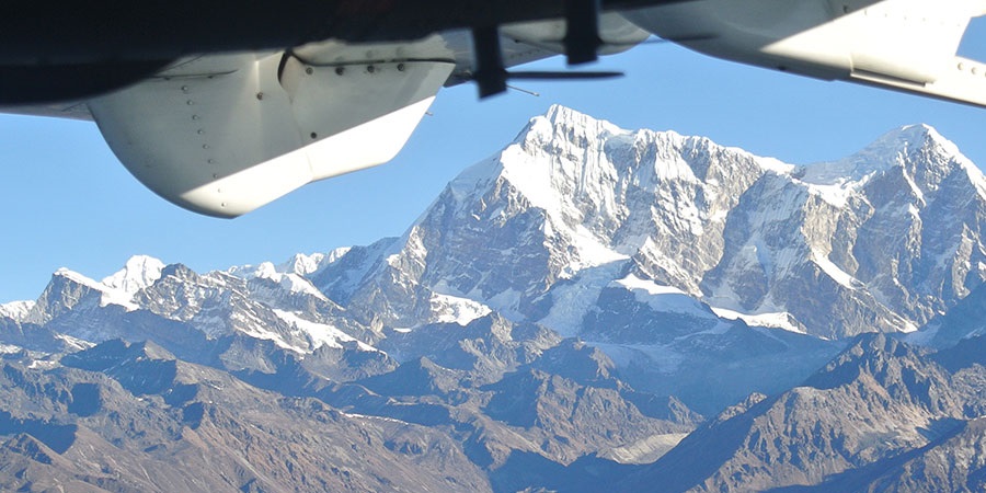 Everest Mountain Flight December