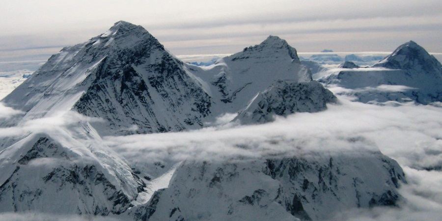 Everest Scenic Flight